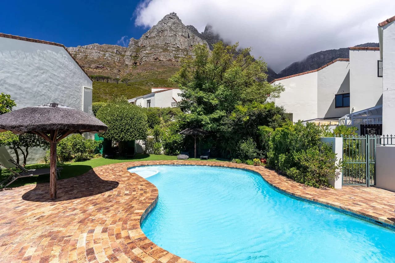 Seaside Retreat Townhouse in Cape Town photo 3