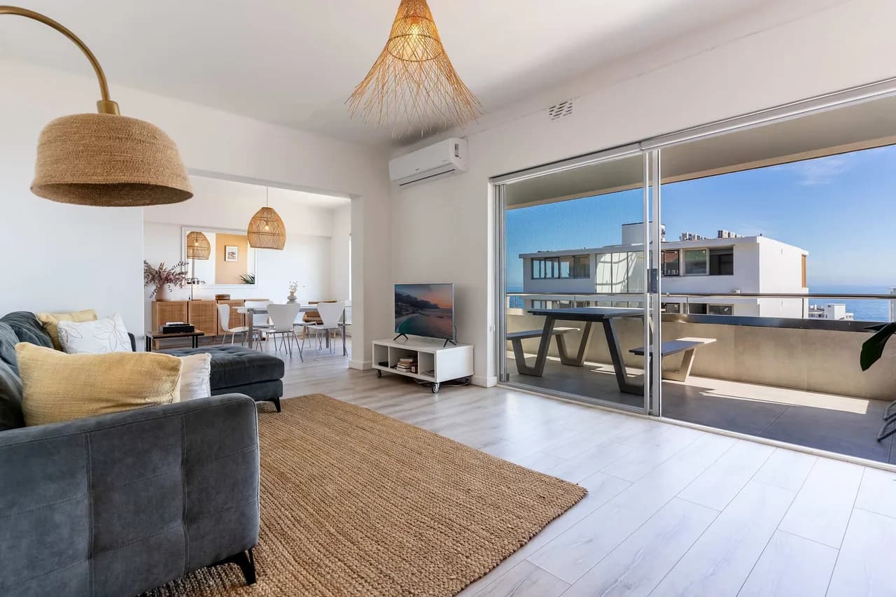 City View Two Bedroom Apartment in Cape Town photo 3