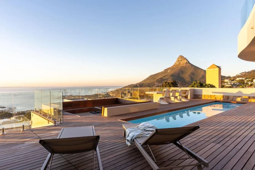 Ocean View Pool Villa in Camps Bay, Cape Town