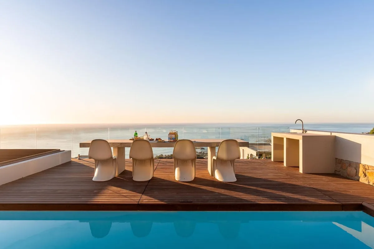 Panoramic View Villa with Pool in Camps Bay photo 3