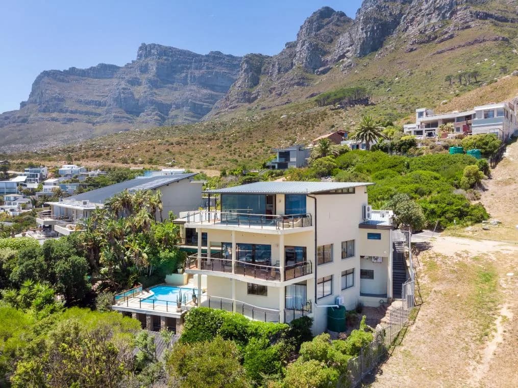 360-Degree Ocean View Villa in Cape Town photo 2