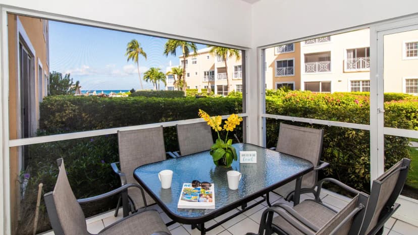 Regal Beach Club 114: 2BR Ocean View Condo 7 Mile