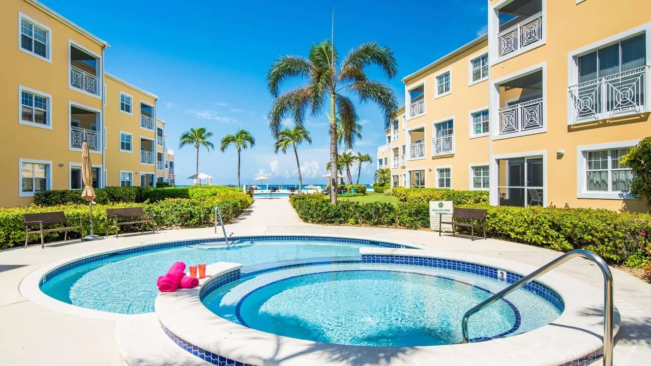 Regal Beach Club 231 2BR Ocean Viewe Condo on 7 Mile Beach photo 4