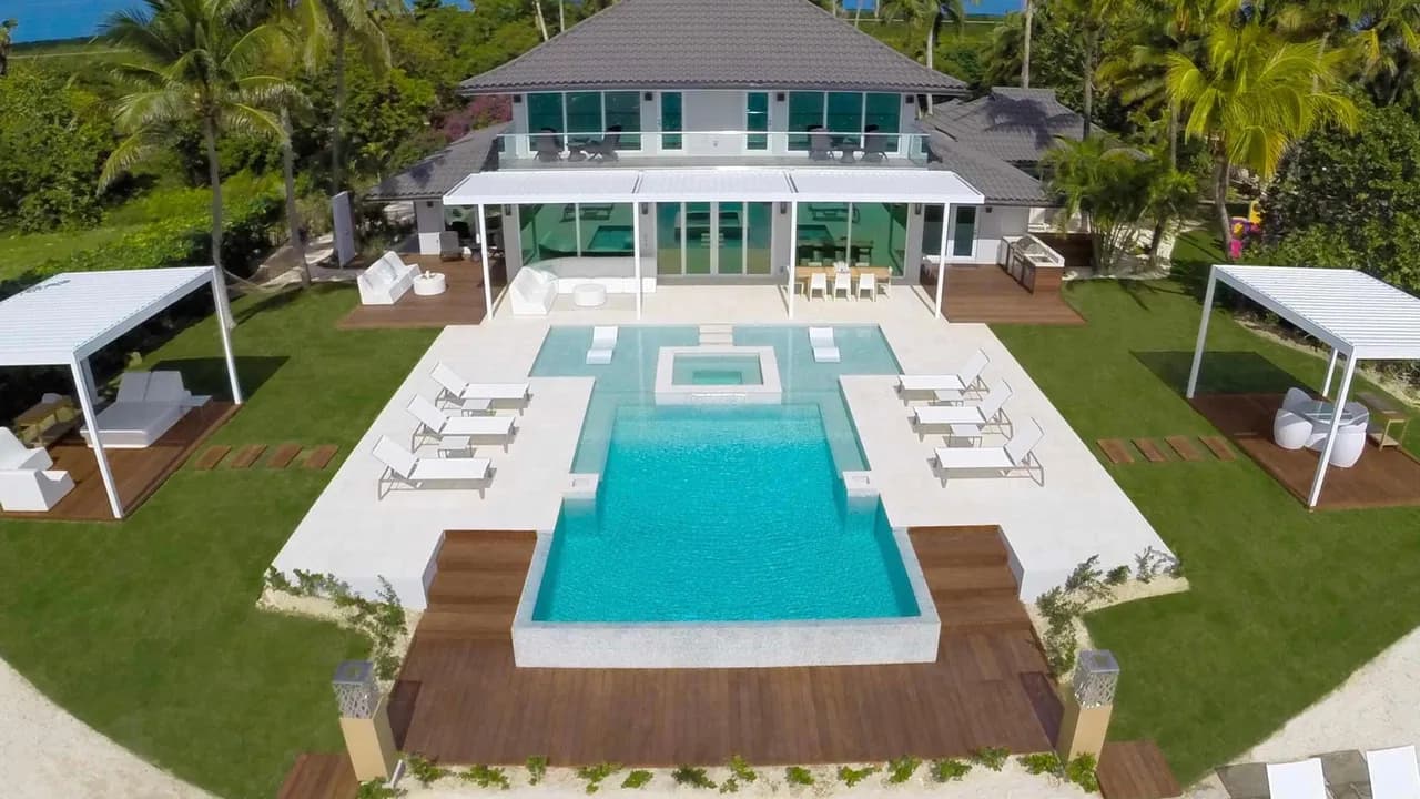 Oceanfront Six Bedroom Villa in Cayman
