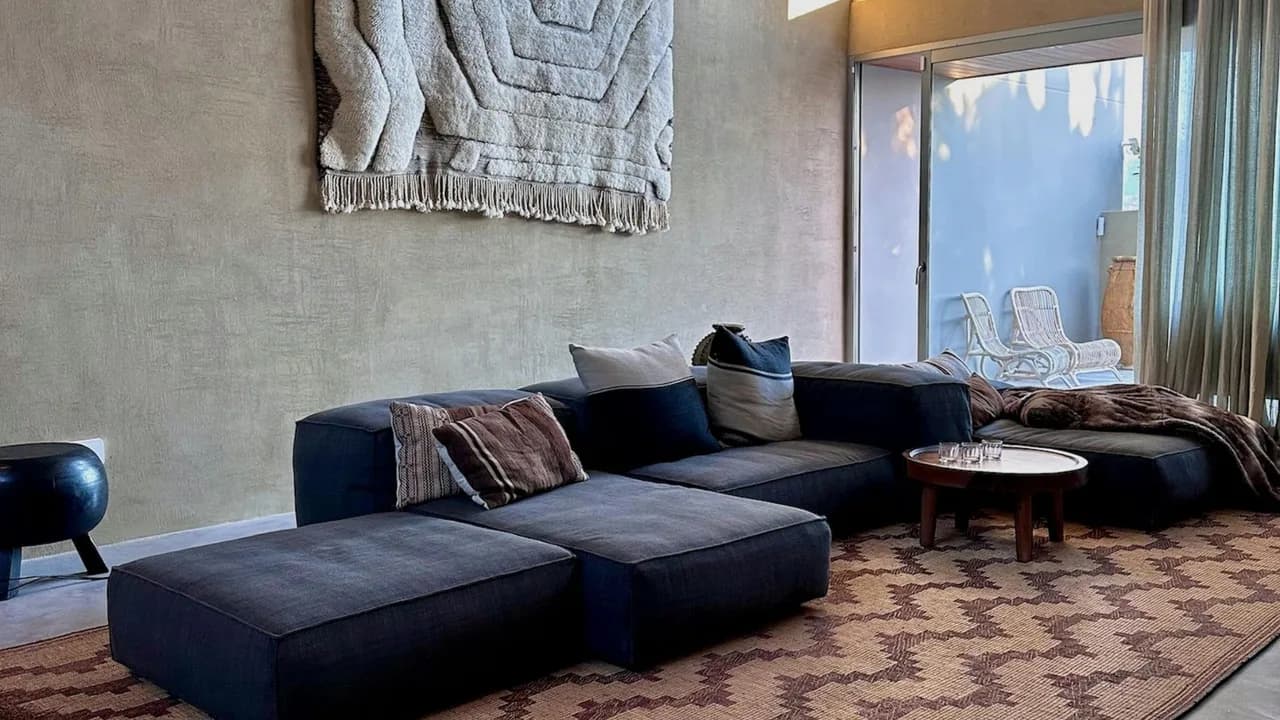Modern Mediterranean-style Ibiza Villa photo 2