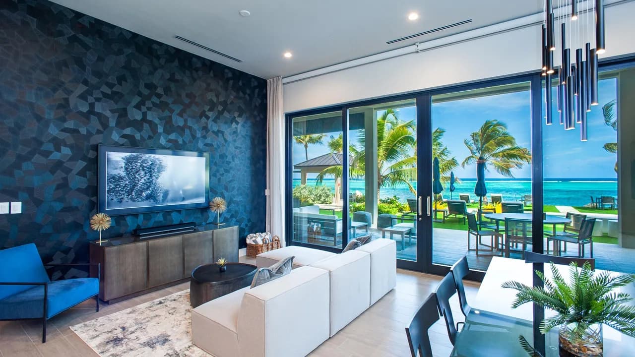 Oceanfront Sixteen Bedroom Villa in Cayman photo 2