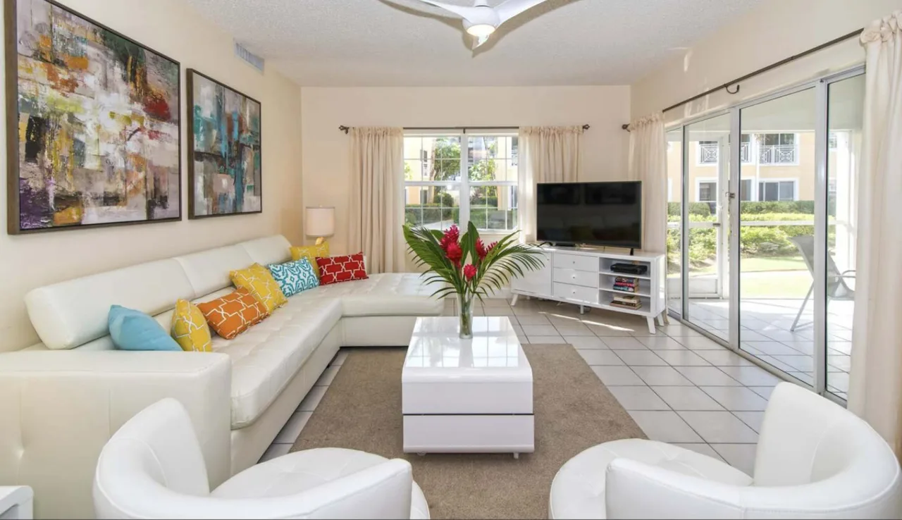 Regal Beach Club #611: 2BR Ocean View Condo on 7 Mile Beach photo 4