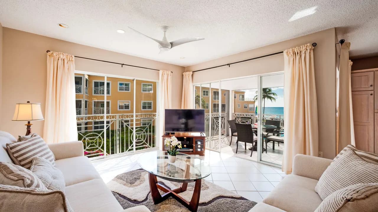 Regal Beach Club #622: 2BR Oceanfront Condo on 7 Mile Beach photo 5