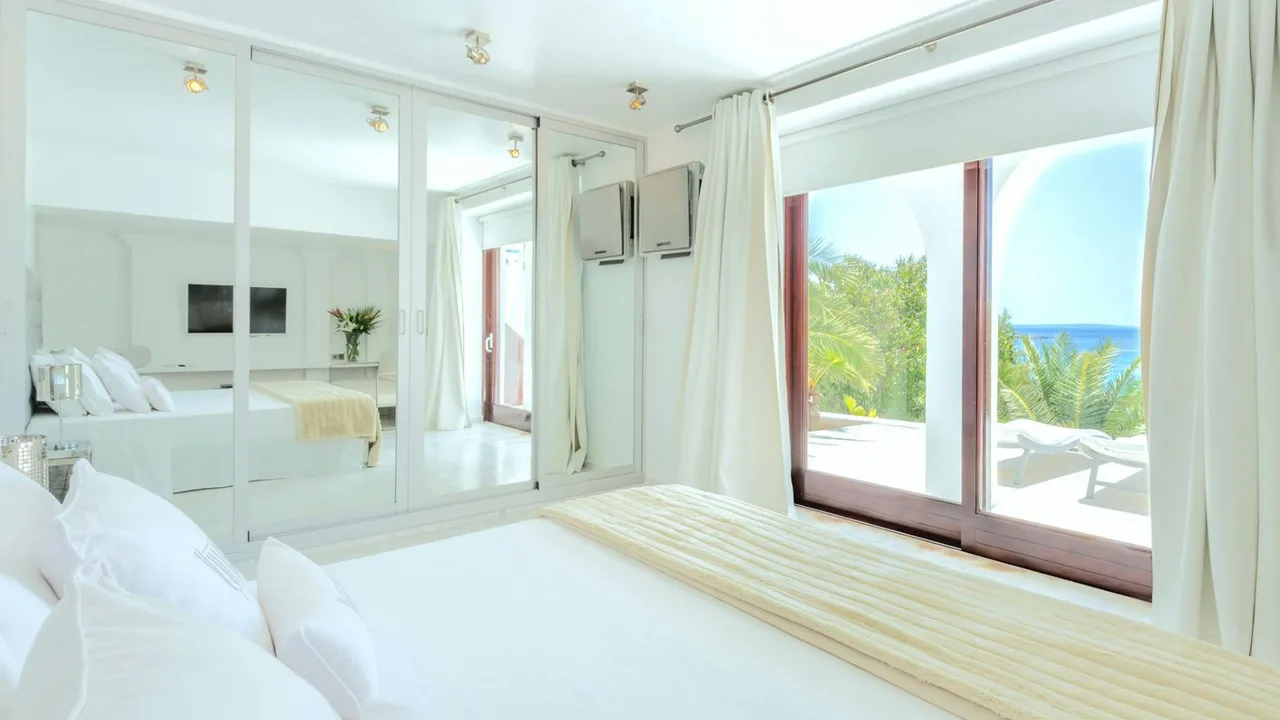 Luxury Villa Overlooking Cala Jondal photo 3