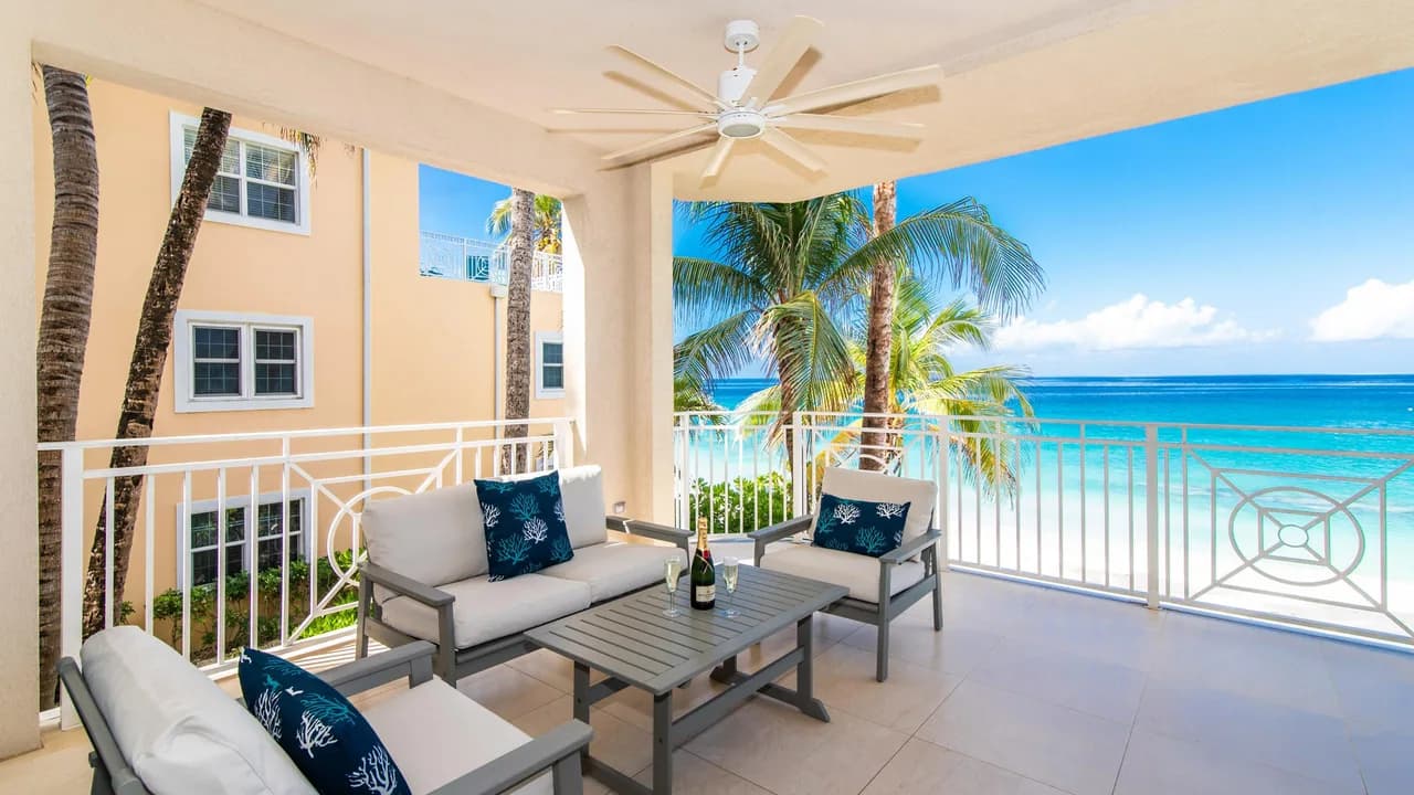 Laguna del Mar #9 | Oceanfront 4BR Condo | Seven Mile Beach photo 5