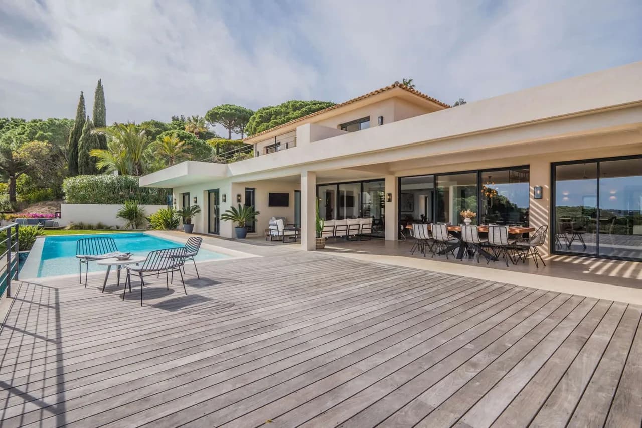 Four Suite Seaside Villa Escape photo 4