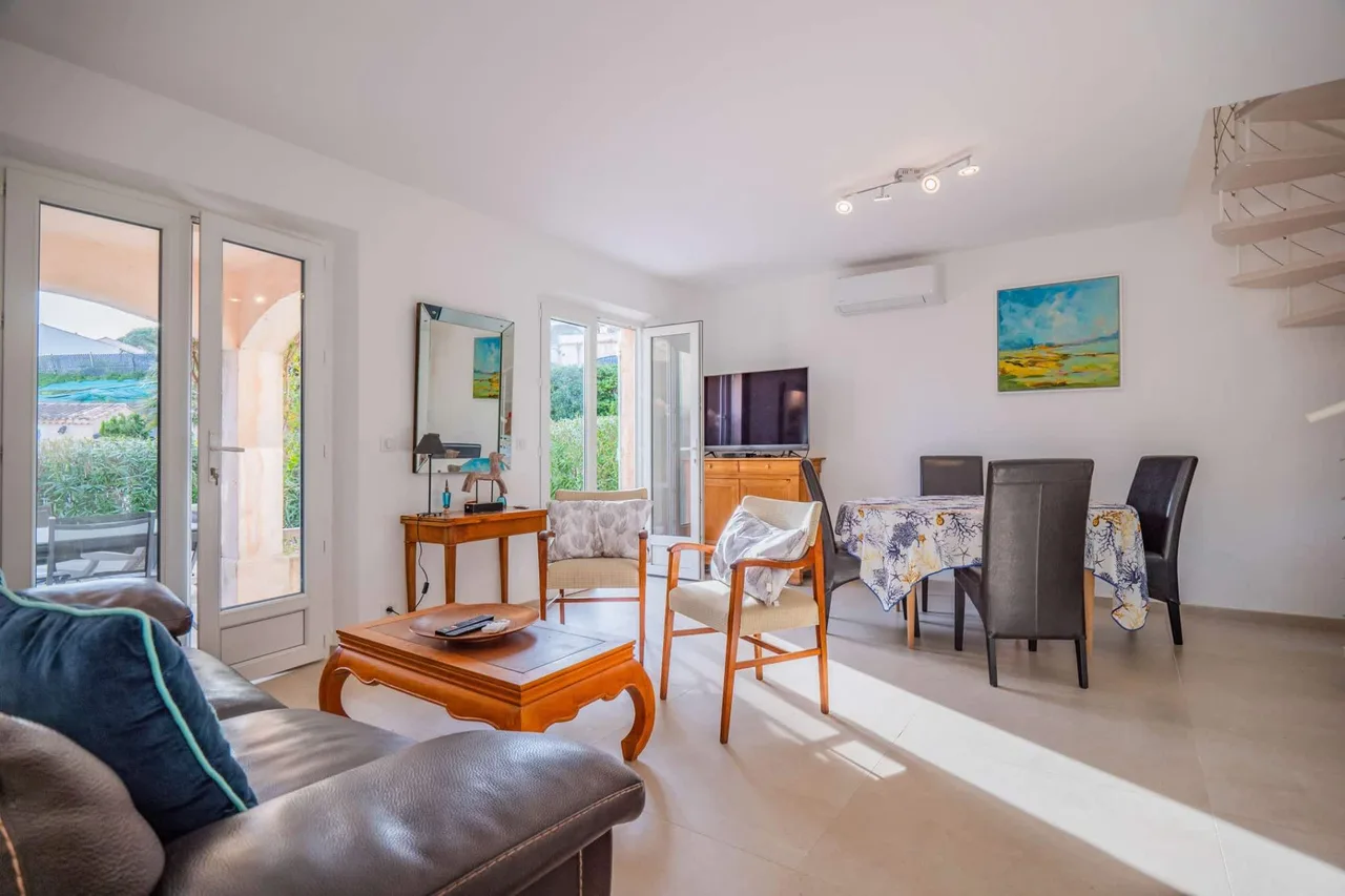Tranquil Stay Near Sainte-Maxime photo 2