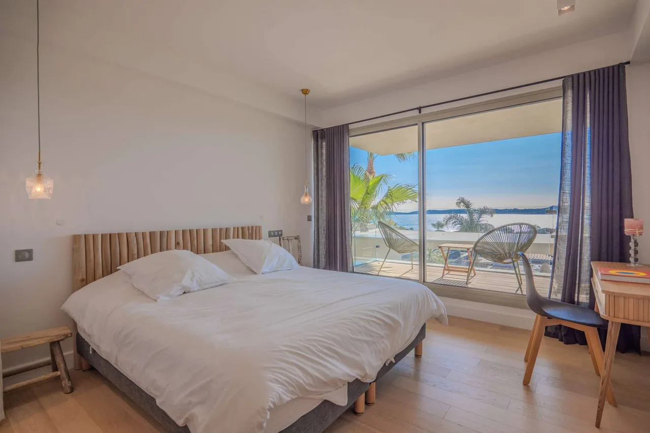 Panoramic Sea View Holiday Home photo 3