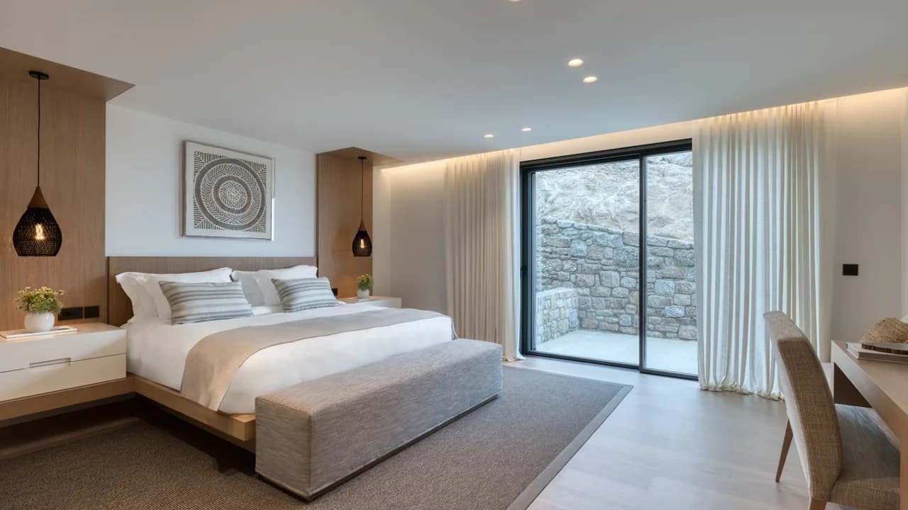 Sophisticated Design Meets Island Luxury photo 3