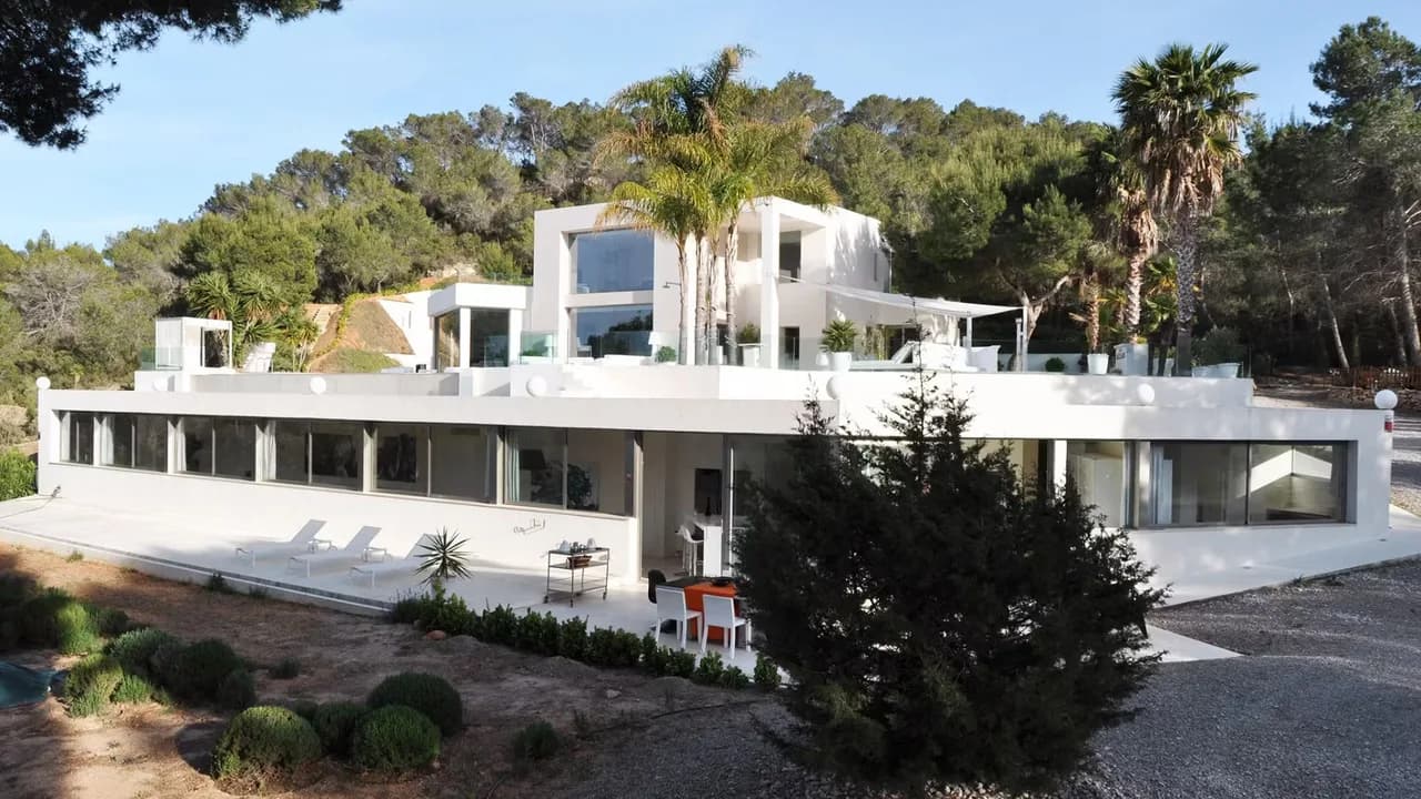 Wellness-Focused Luxury Ibiza Experience photo 5