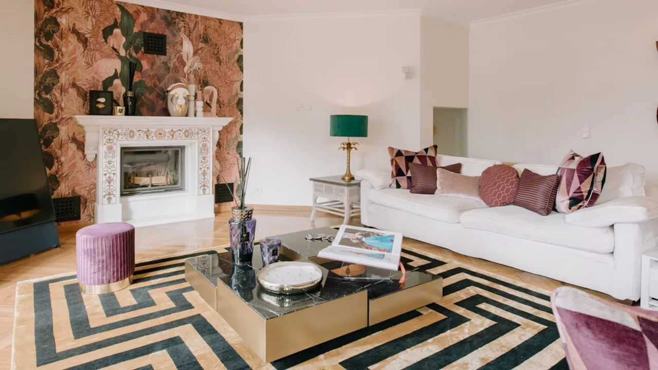 Elegant Interiors Meet Island Views photo 2