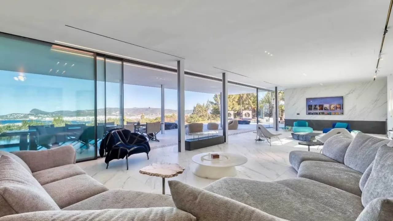 Exclusive Ibiza Mansion Near Coast photo 2