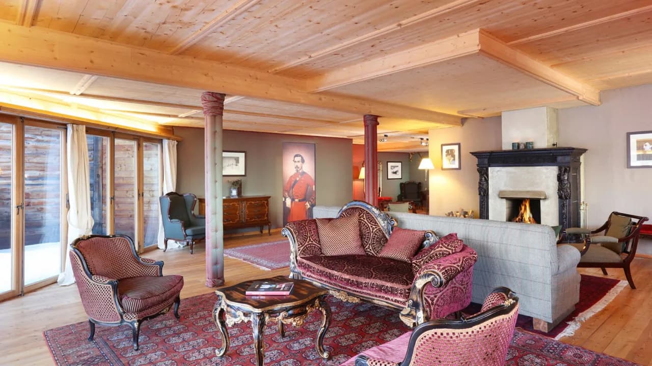 Refined Retreat Near Downtown St. Moritz photo 2