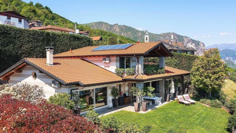 Romantic Escape Overlooking Borromean Islands
