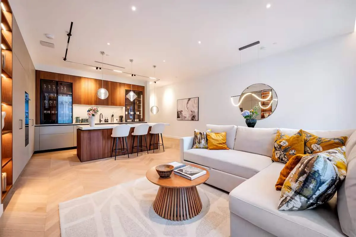 Designer Two Bedroom Apartment in London