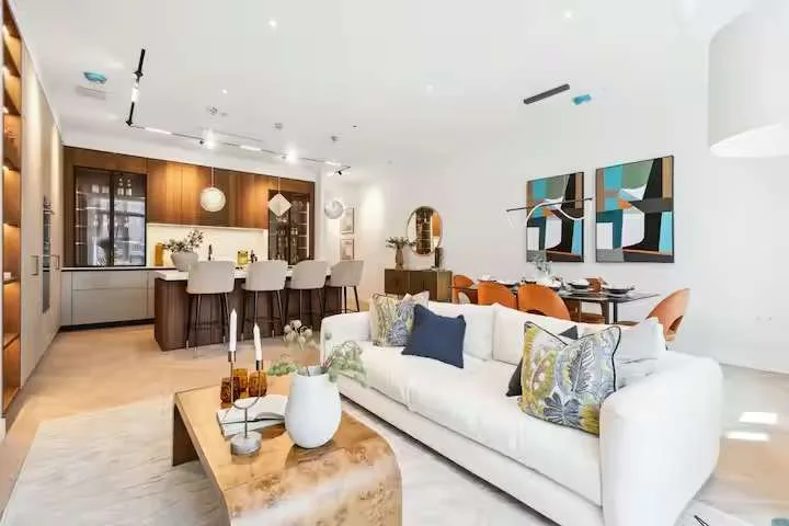 Stylish Two Bedroom Retreat in Central London photo 3