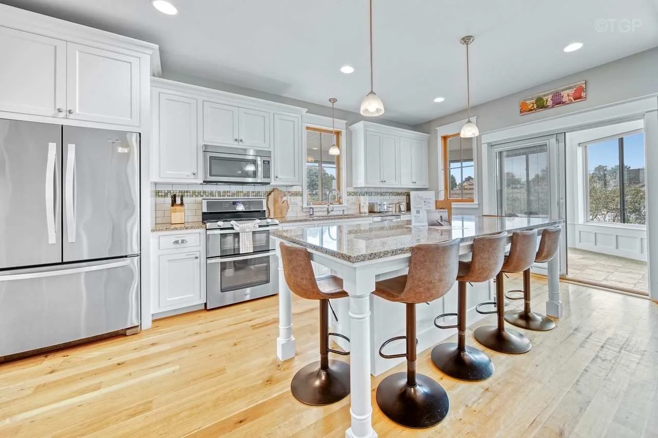 Harbor View Four Bedroom Villa in Lake Michigan Shore photo 4
