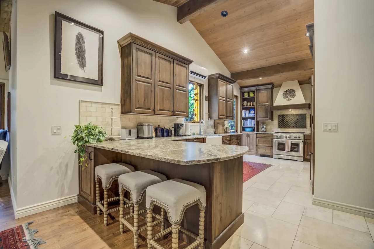 Resort-Style Villa with Hot Tub in Colorado Springs photo 4