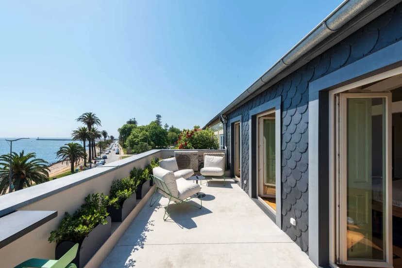 Oceanfront Three Bedroom Villa in Porto