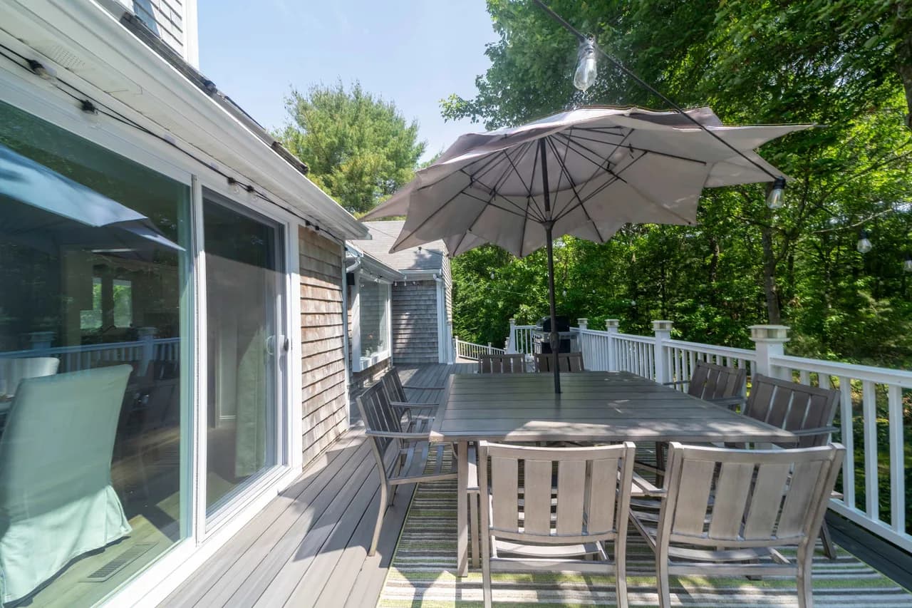 Beachfront Four Bedroom House in Falmouth photo 5