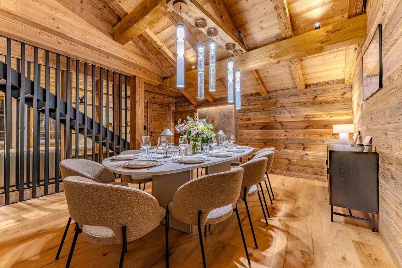 Elegant Mountain Retreat with Hot Tub in Megeve photo 3