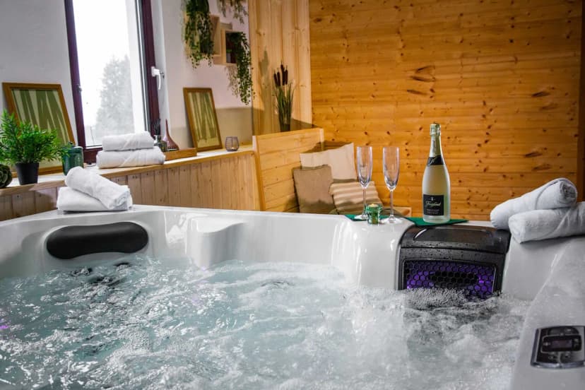 Luxury Villa with Indoor Basketball in Grenzau