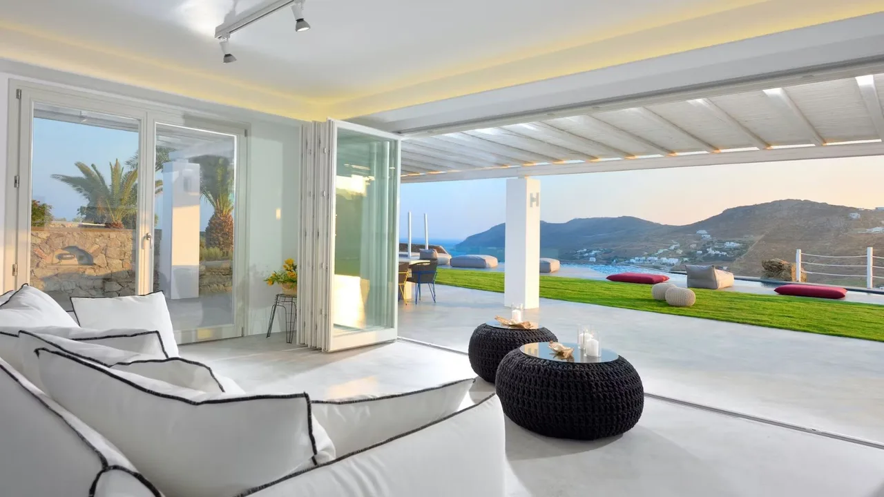 Luxury Retreat Overlooking Aegean Sea photo 5
