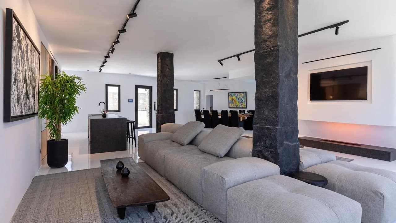 Sophisticated Comfort Near Mykonos Attractions photo 2