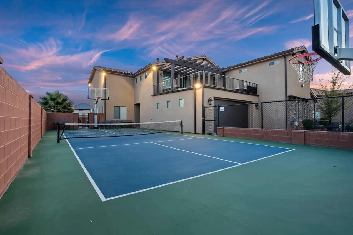 Private Pool Grand Villa in St George Utah photo 3