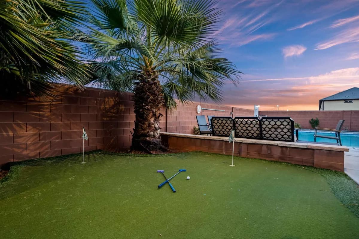 Private Pool Grand Villa in St George Utah photo 4