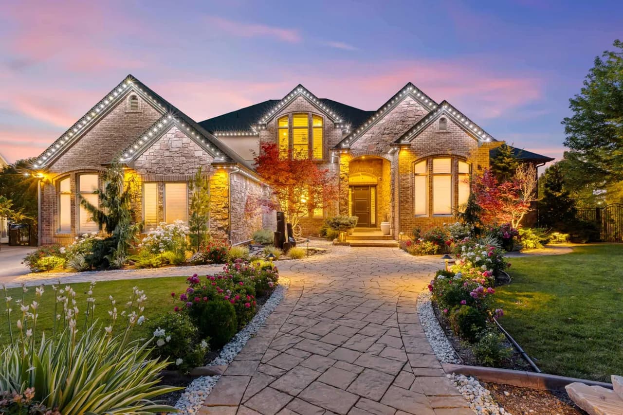 Private Pool Estate in Park City Area photo 5