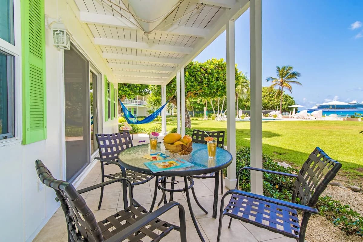 Oceanfront Two Bedroom Condo in Cayman photo 2
