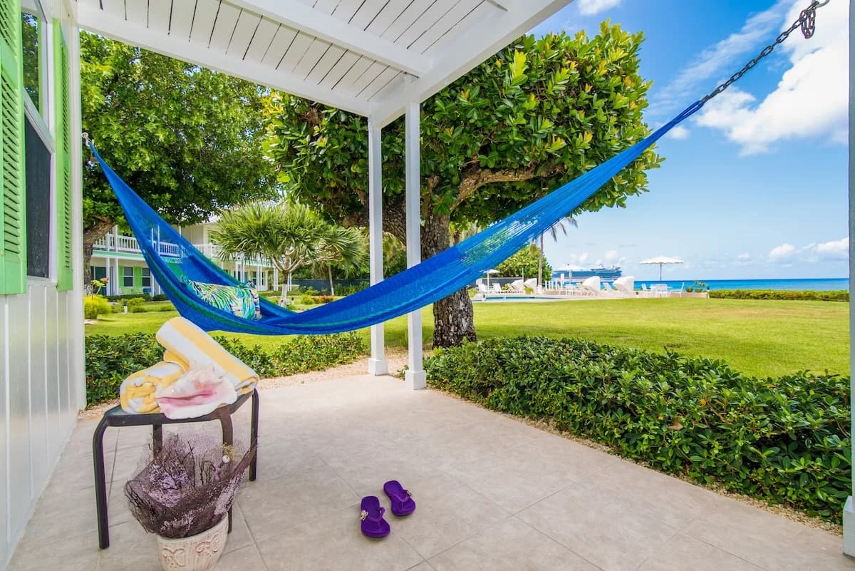 Oceanfront Two Bedroom Condo in Cayman photo 3