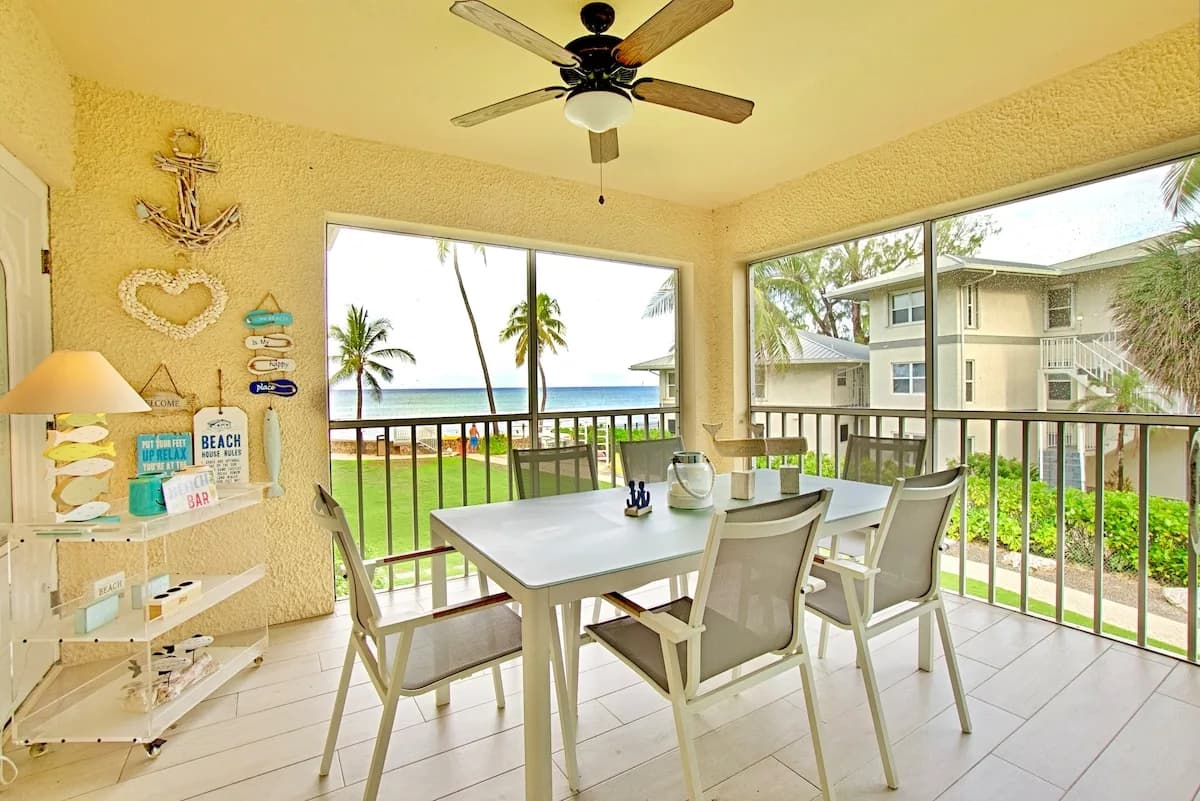 Ocean View Three Bedroom Condo in Cayman photo 2