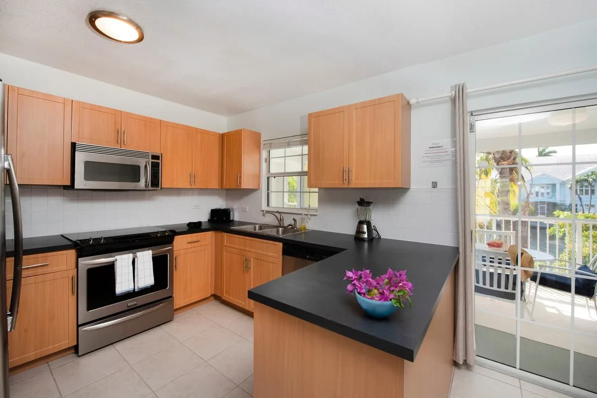 Canal Front Two Bedroom Condo in Grand Cayman photo 5