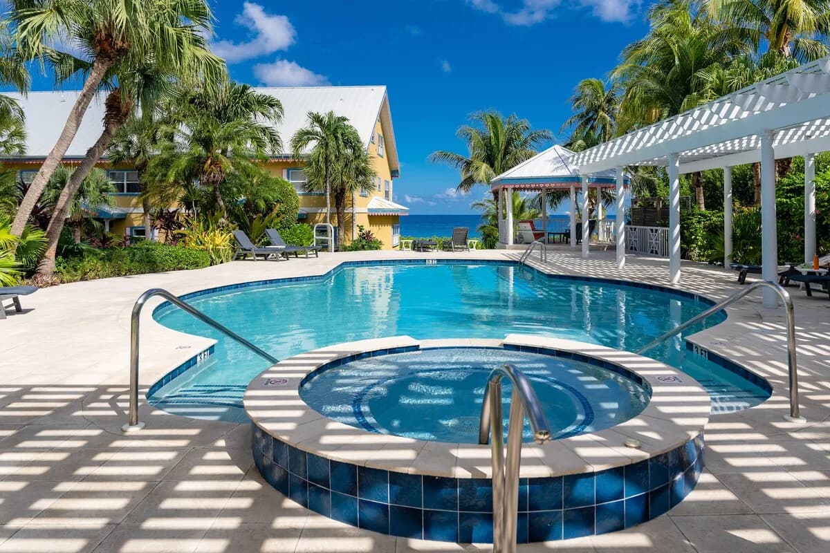 Ocean View Two Bedroom Villa in Cayman — West Bay photo 2