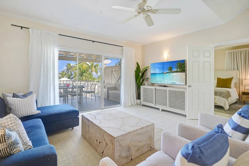 Coconut Bay Villas #116 - Ocean View 2 BR & Pool