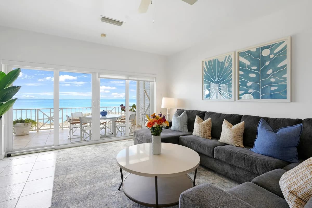 Oceanfront Three Bedroom Villa in West Bay, Cayman