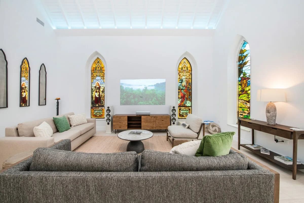 Secluded Seven Bedroom Estate in Cayman photo 4