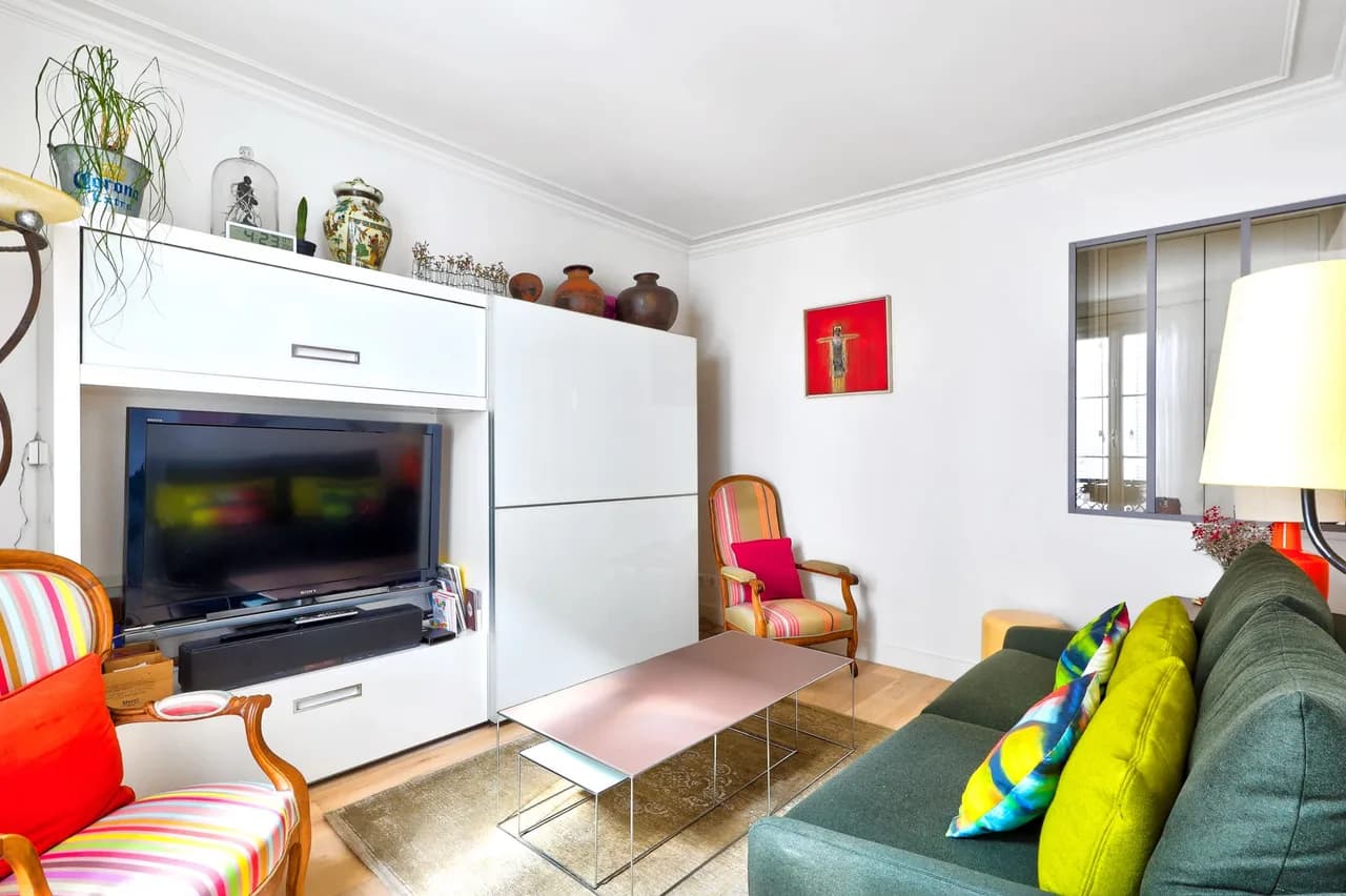 Serene One Bedroom Retreat in Paris photo 2