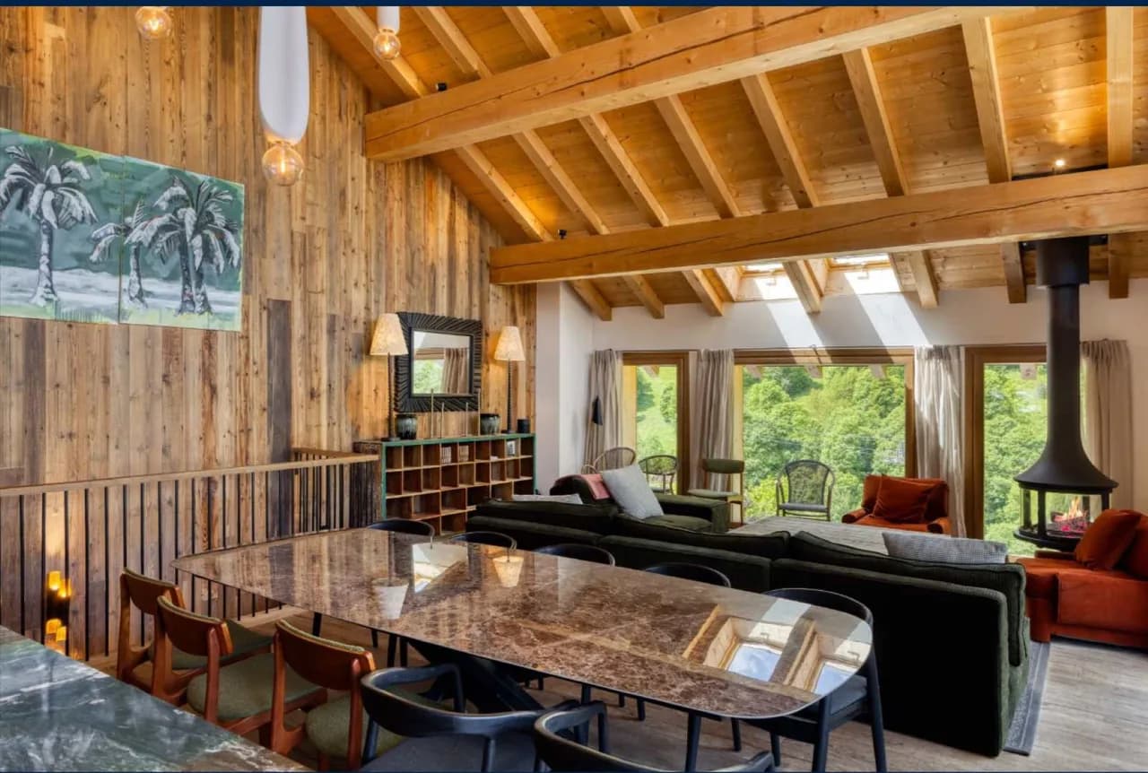Meribel Luxe Mountain Chalet photo 4