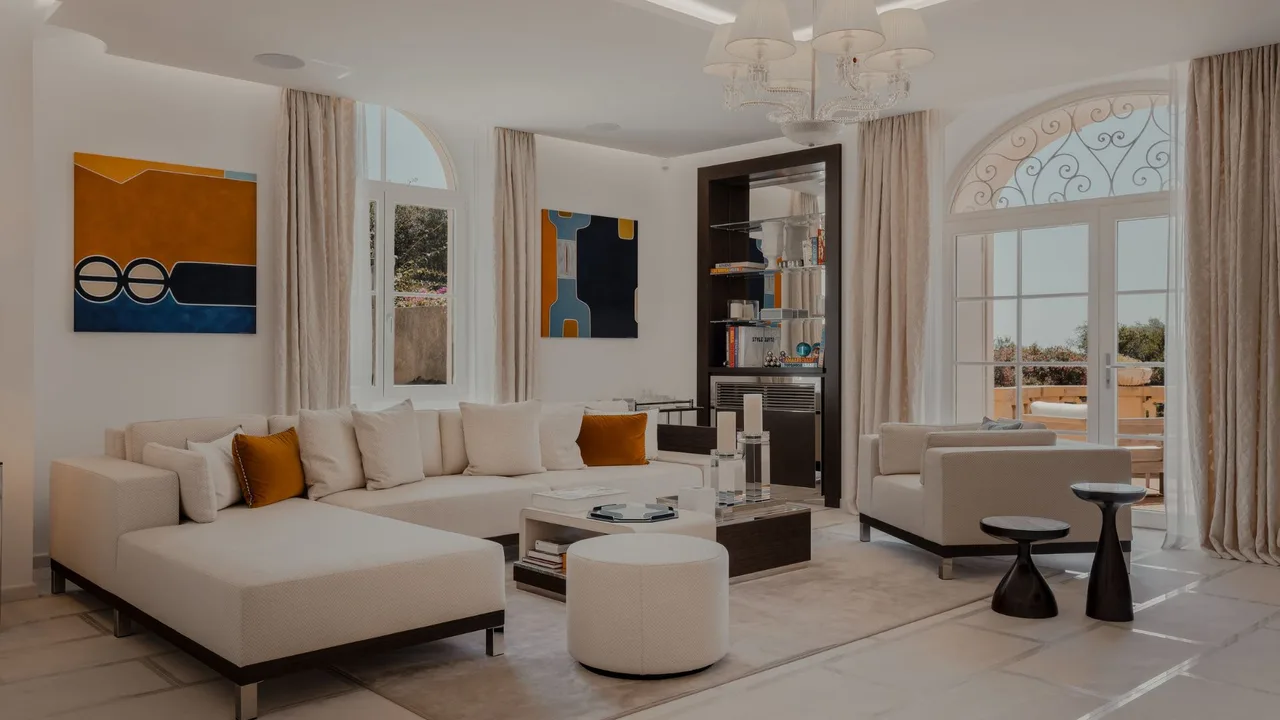 Luxury Fortress With Exclusive Access photo 2