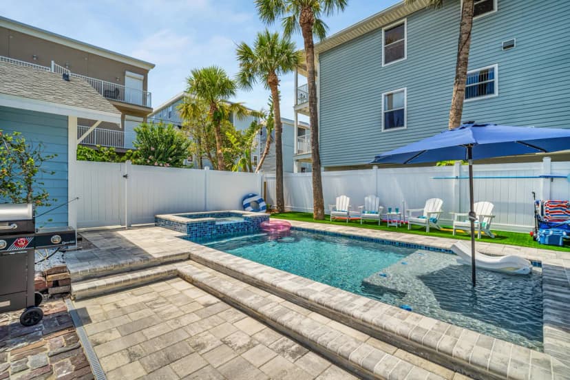 Heated Pool Villa Near Indian Rocks Beach in Orlando