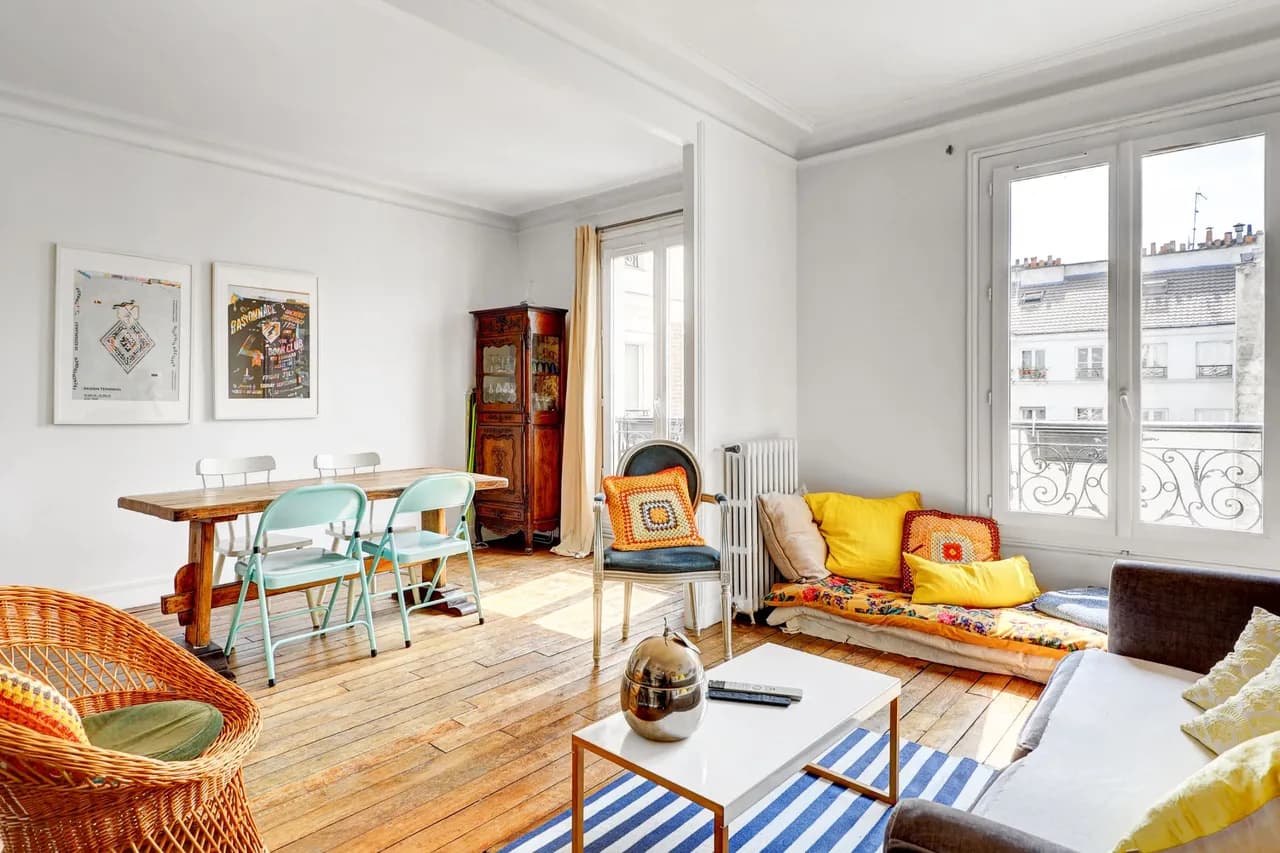 Modern One Bedroom Apartment in Paris photo 2