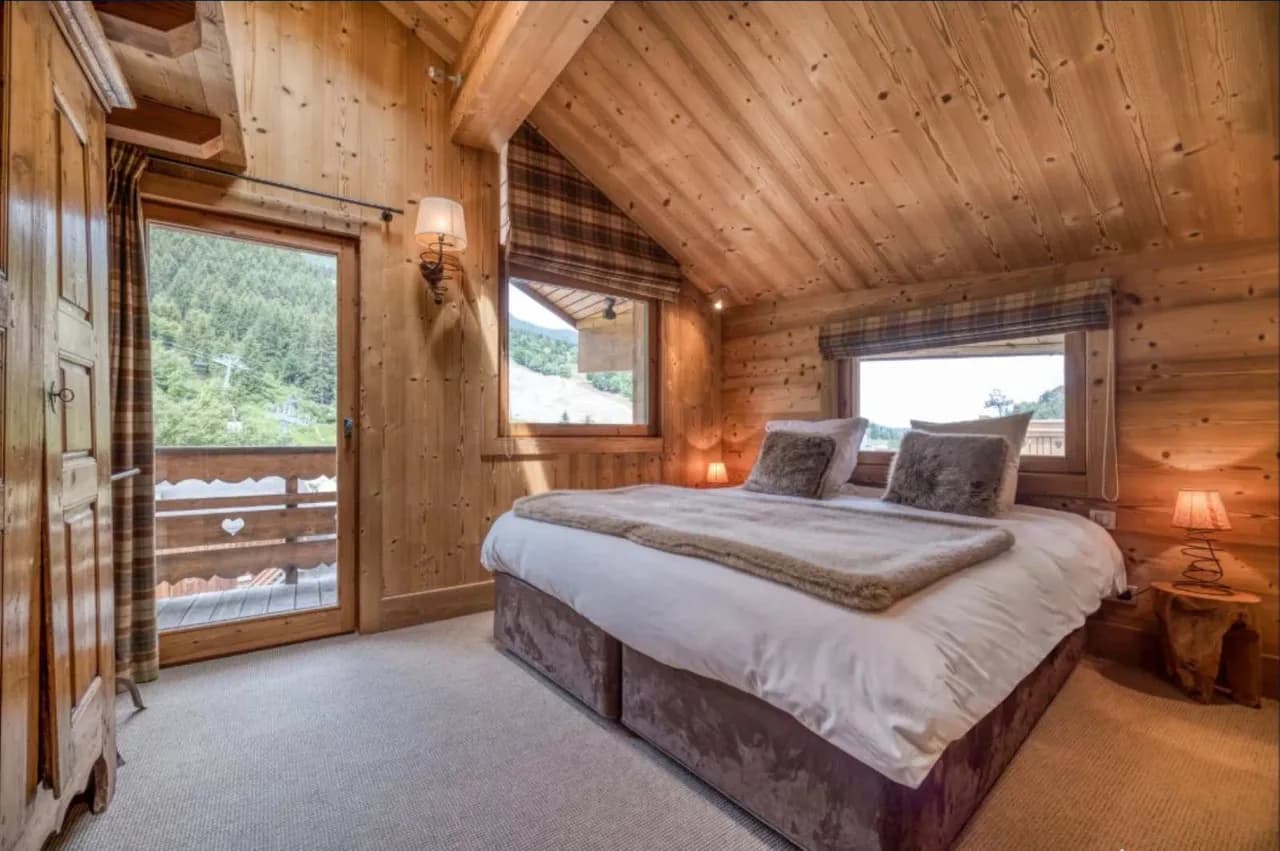 Glass Pinnacle Chalet photo 3